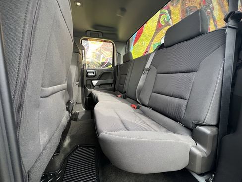 Used 2018 Chevrolet Silverado 1500 LT w/ All Star Edition image 22