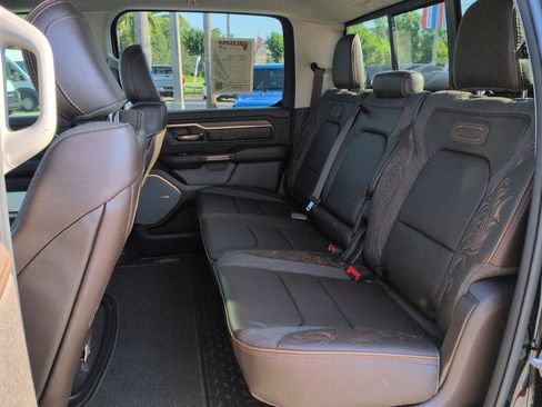 Used 2025 RAM 1500 Limited AWD/4WD image 12
