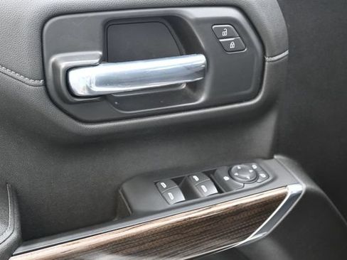 Used 2021 Chevrolet Silverado 1500 LT Trail Boss w/ Bed Protection Package AWD/4WD image 12