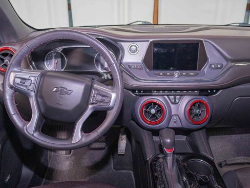 Used 2021 Chevrolet Blazer RS w/ Enhanced Convenience Package image 17