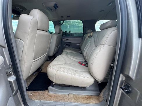 Used 2001 GMC Yukon XL SLT w/ SLT Equipment Group AWD/4WD image 12