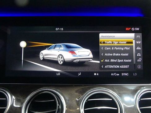 Used 2017 Mercedes-Benz E 43 AMG 4MATIC Sedan image 48