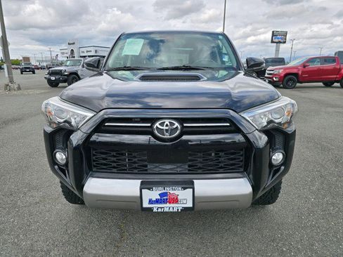 Used 2020 Toyota 4Runner TRD Off-Road Premium w/ Moonroof Package image 2