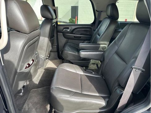 Used 2013 GMC Yukon Denali image 19