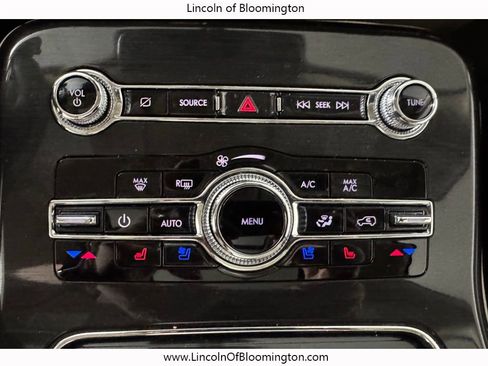 Used 2022 Lincoln Nautilus Reserve AWD/4WD image 53