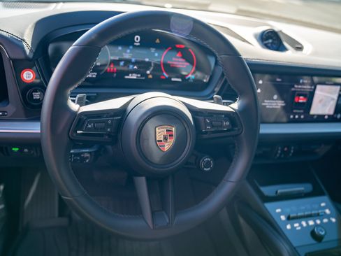 Certified 2026 Porsche Cayenne Coupe AWD/4WD image 14