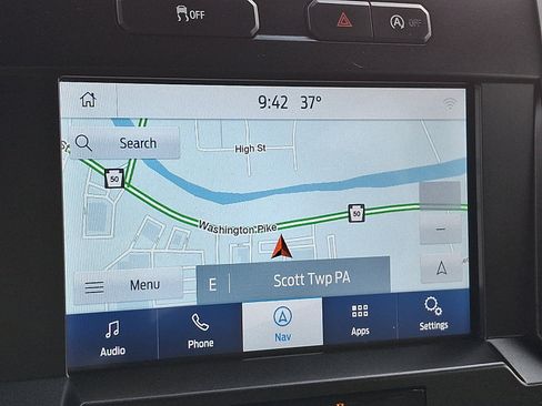 Certified 2019 Ford F150 XLT w/ Equipment Group 302A Luxury image 16