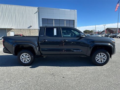 New 2025 Toyota Tacoma SR5 image 2