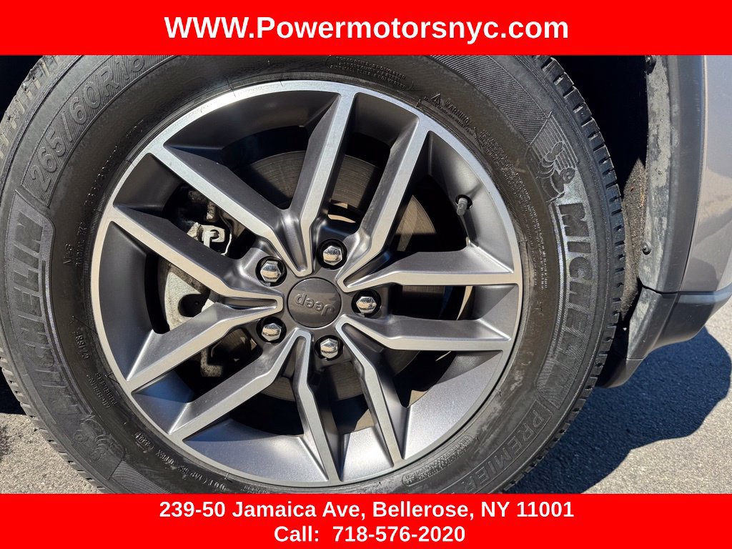 Used 2021 Jeep Grand Cherokee Limited w/ Premium Lighting Group AWD/4WD image 14