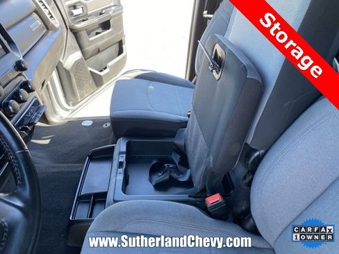 Used 2024 RAM 3500 Big Horn image 23