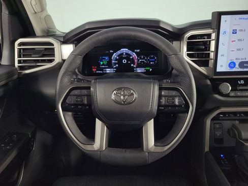 Used 2024 Toyota Tundra Limited AWD/4WD image 22