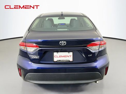 Used 2024 Toyota Corolla LE FWD image 8