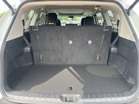 Used 2024 Toyota Grand Highlander AWD image 20