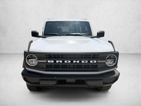 New 2026 Ford Bronco 2-Door AWD/4WD image 8