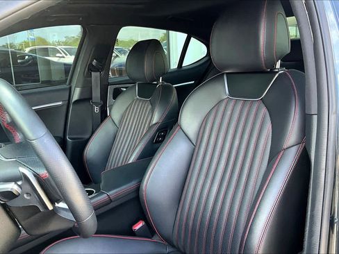 Used 2023 Genesis G70 2.0T w/ Sport Prestige Package image 7