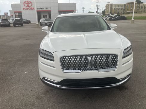 Used 2023 Lincoln Nautilus Reserve w/ Equipment Group 202A AWD/4WD image 2