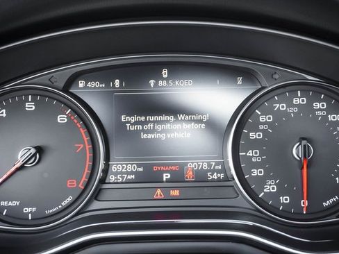 Used 2019 Audi A4 2.0T Premium image 14