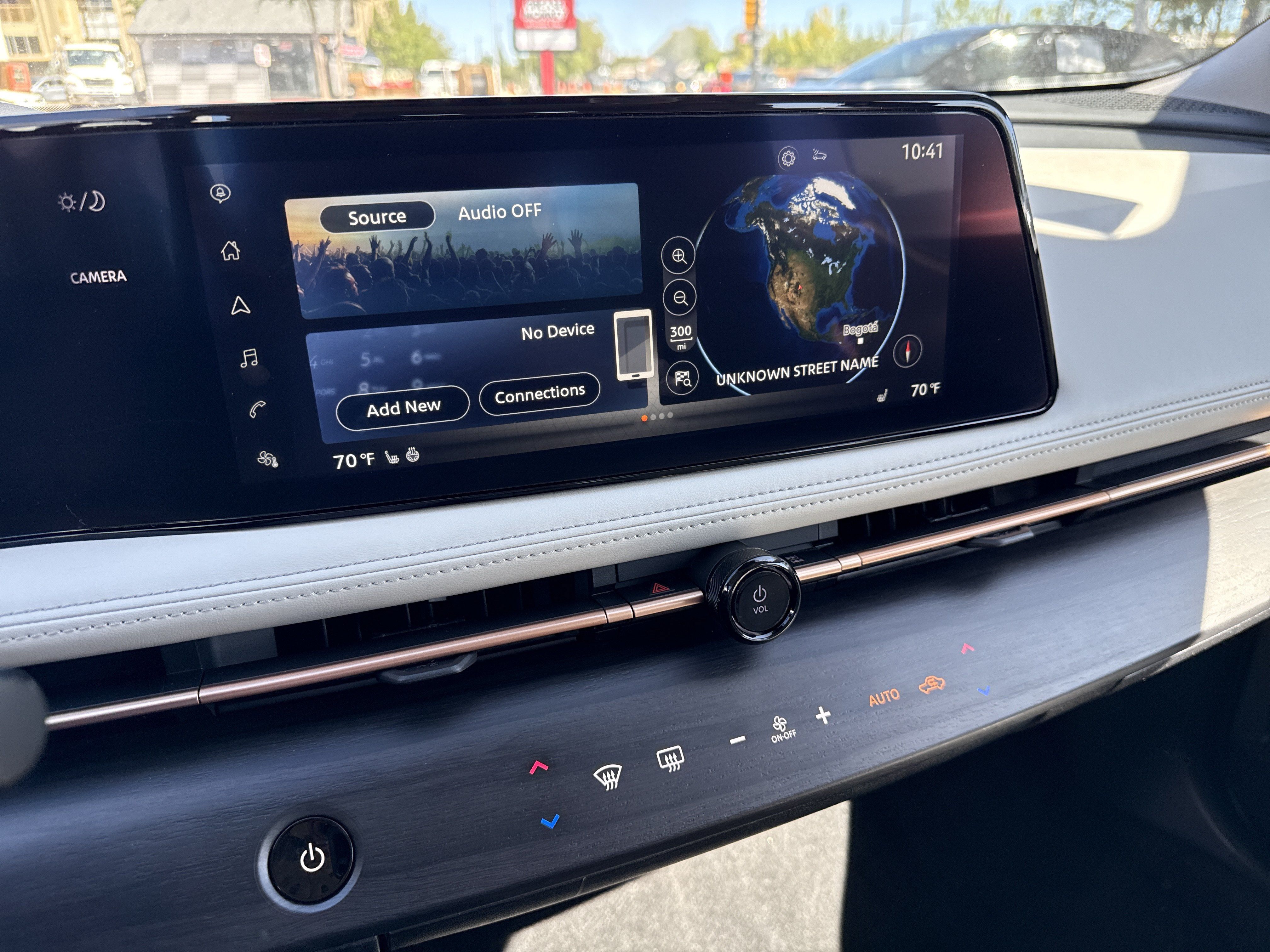 Certified 2024 Nissan Ariya AWD image 16