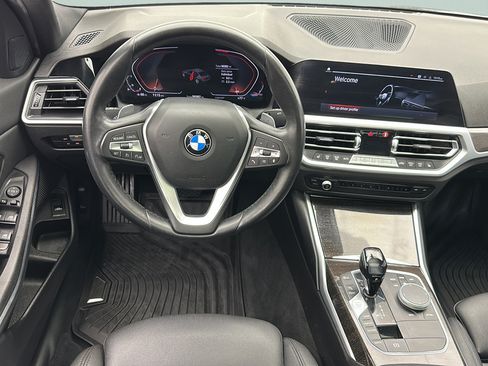 Used 2020 BMW 330i xDrive Sedan w/ Convenience Package AWD/4WD image 11