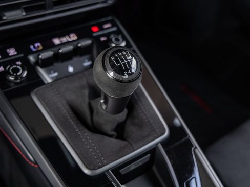 Certified 2022 Porsche 911 Carrera 4 GTS AWD/4WD image 35