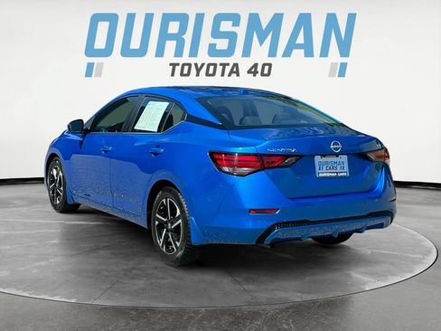 Used 2024 Nissan Sentra SV FWD image 5
