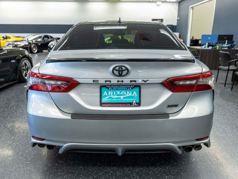 Used 2021 Toyota Camry XSE FWD image 7