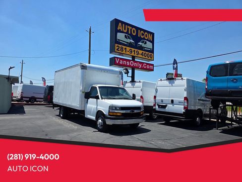 Used 2020 Chevrolet Express 3500 Extended w/ Power Convenience Package RWD image 1