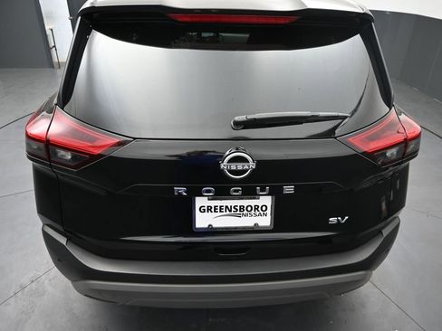 Used 2023 Nissan Rogue SV FWD image 21