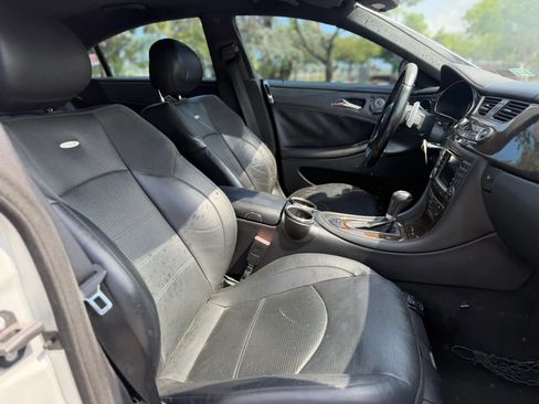 Used 2007 Mercedes-Benz CLS 63 AMG image 15