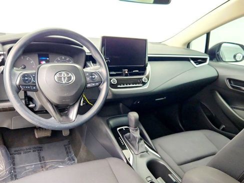 Used 2023 Toyota Corolla LE image 12