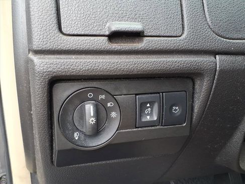 Used 2012 Ford Fusion SE image 15