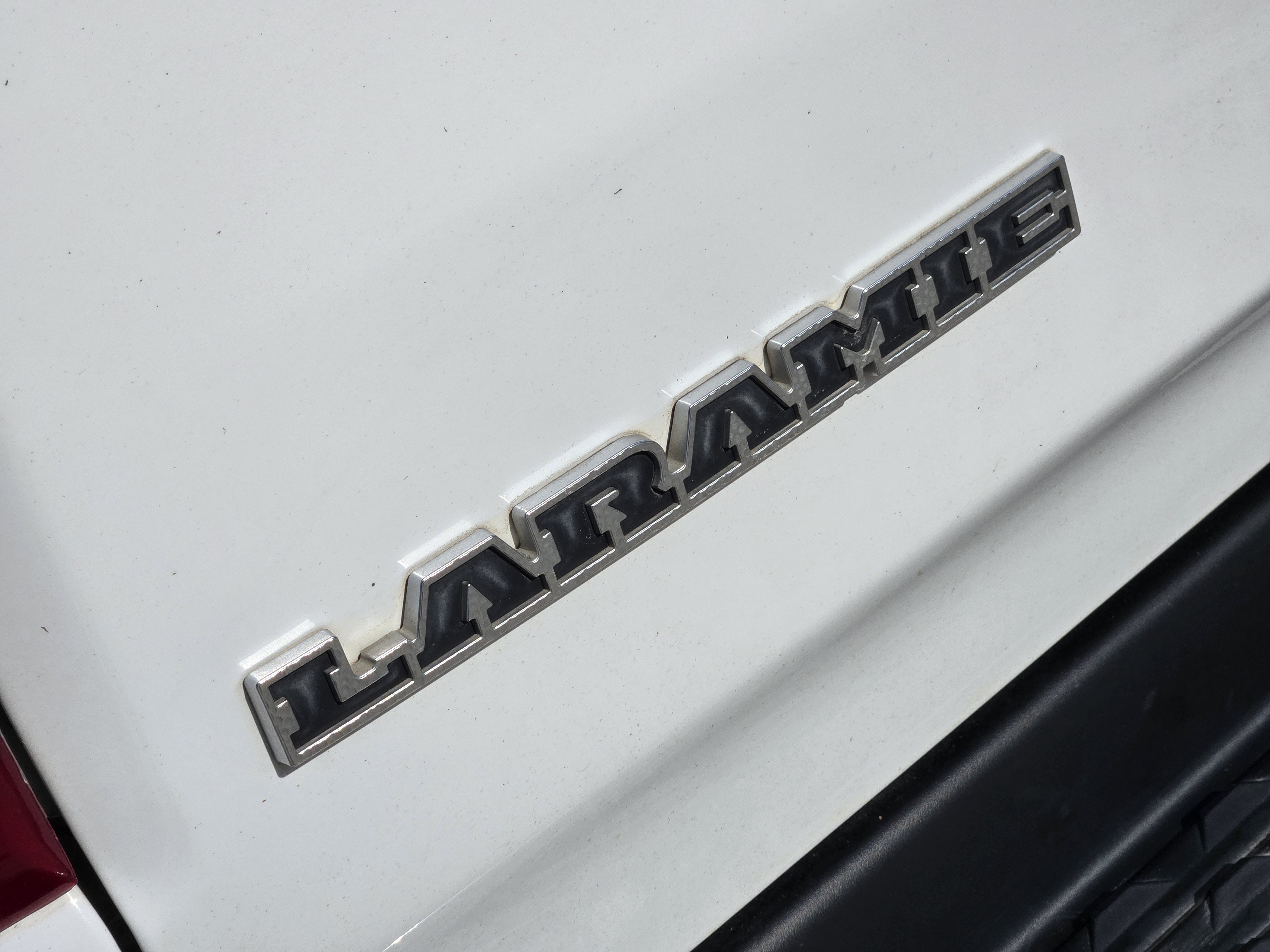 Used 2022 RAM 1500 Laramie AWD/4WD image 12
