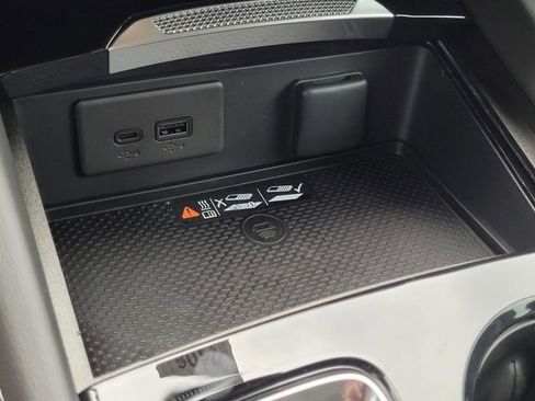 New 2026 Buick Envision Avenir image 19