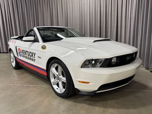Used 2012 Ford Mustang GT Premium RWD image 1
