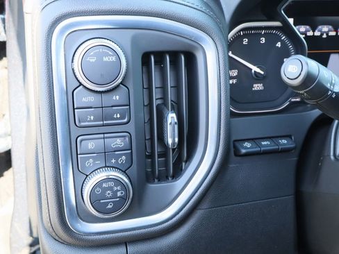 Used 2021 GMC Sierra 1500 Denali w/ Denali Ultimate Package image 12