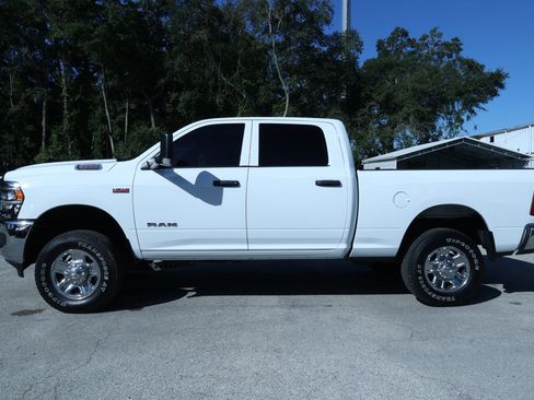 Used 2022 RAM 2500 Tradesman w/ Chrome Appearance Group image 5
