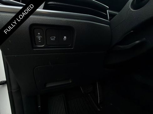 Used 2024 Kia Sorento SX image 40