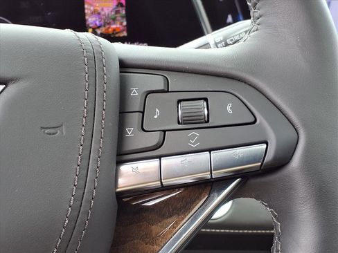 New 2024 Cadillac Escalade Premium Luxury Platinum w/ Heavy-Duty Trailer Package image 24