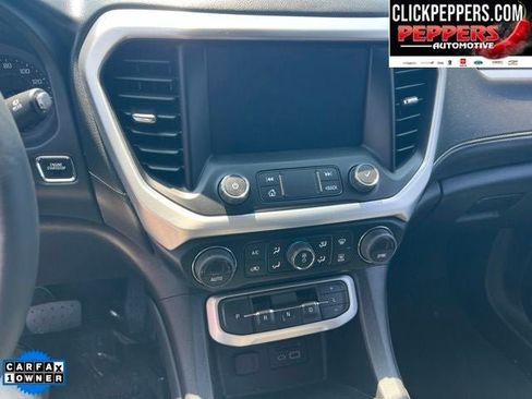 Used 2023 GMC Acadia SLT w/ Preferred Package FWD image 15