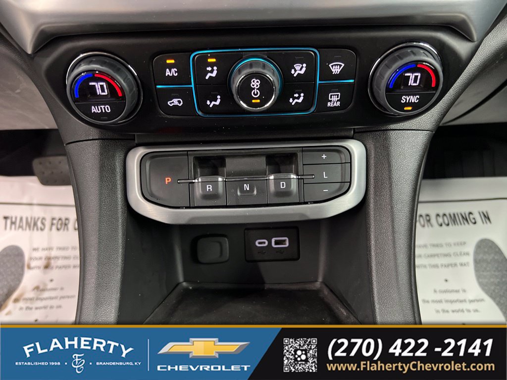 Used 2023 GMC Acadia SLE w/ Driver Convenience Package AWD/4WD image 31
