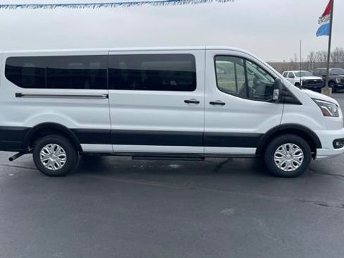 Used 2023 Ford Transit 350 XLT image 7