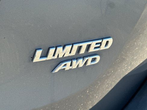 Used 2013 Toyota RAV4 Limited AWD/4WD image 26