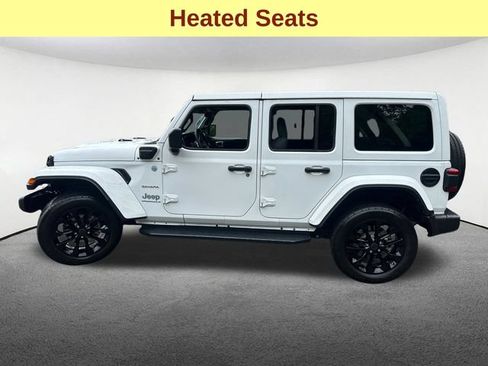 Used 2024 Jeep Wrangler Unlimited Sahara AWD/4WD image 6