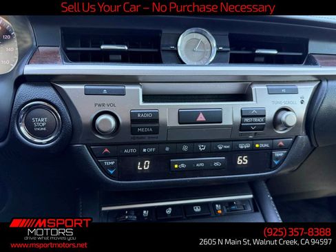 Used 2016 Lexus ES 350 w/ Luxury Package w/Wood Trim FWD image 23