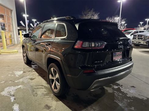 Used 2022 Jeep Cherokee Limited image 4