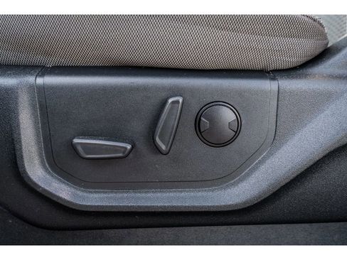 Used 2019 Ford F150 XLT w/ Equipment Group 302A Luxury image 9