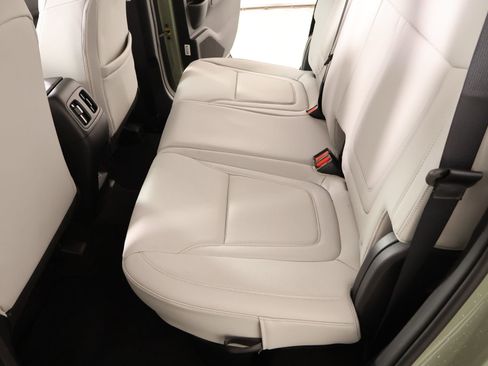 Certified 2026 Hyundai Santa Cruz SEL image 12