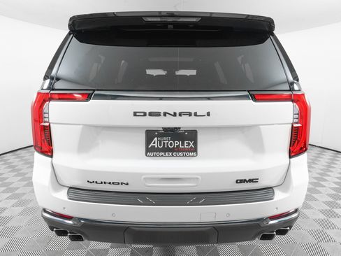Used 2026 GMC Yukon XL Denali Ultimate AWD/4WD image 7