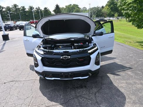 Used 2026 Chevrolet Equinox RS w/ Convenience Package III AWD/4WD image 43