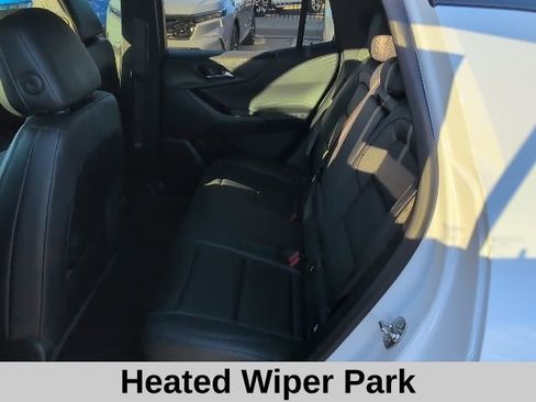 Used 2025 Chevrolet Equinox LT w/ Convenience Package II image 13